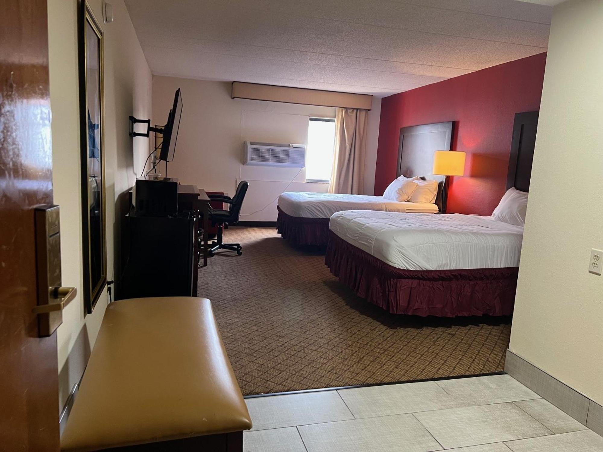 Clarion Hotel Lansing Exterior foto